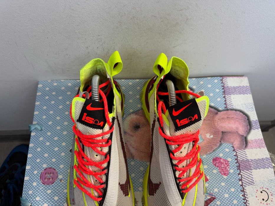 Nike React WR ISPA 'Platinum Volt''оригинални маратонки 40.5 номер