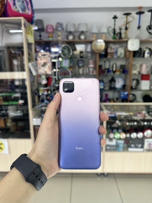 Redmi 9c 64gb.