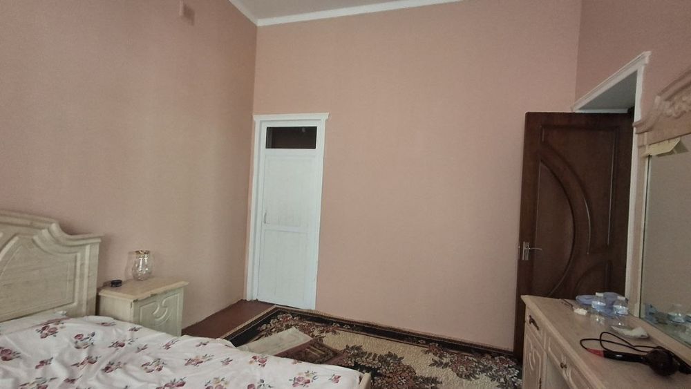 Тошкент тумани Бунёдкор маҳалла, уй сотилади