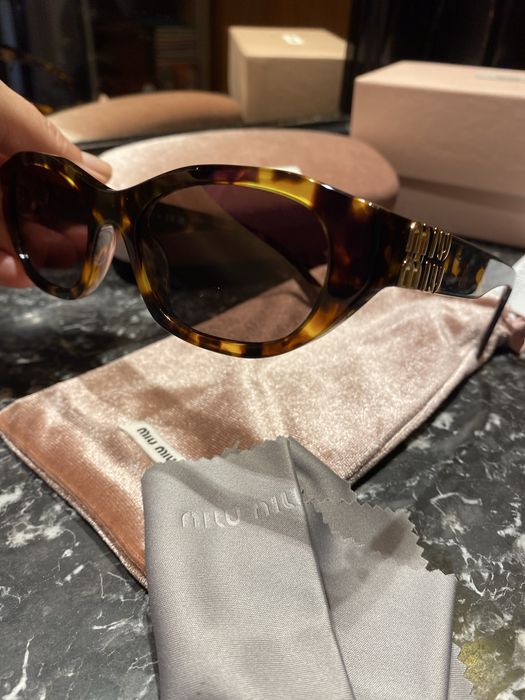 Слънчеви очила Miu Miu