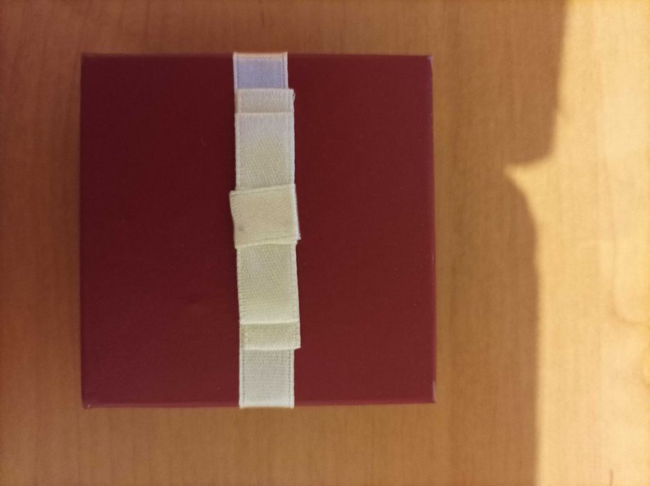 Подаръчен комплект Avon