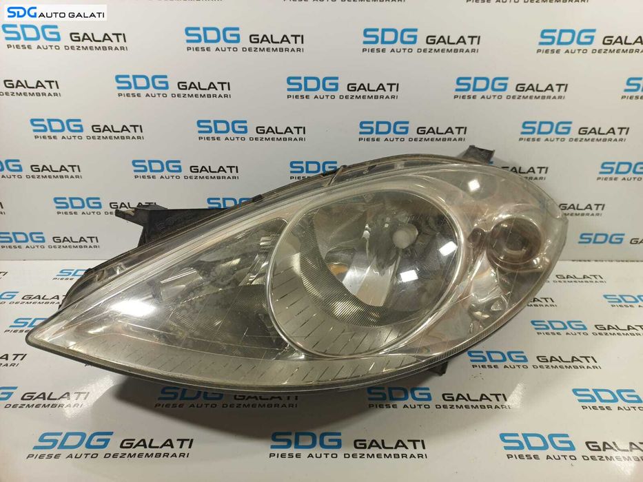 Far Stanga EUROPA Mercedes Clasa A Class W169 2005 - 2012 Cod A1698200161 0301197201 [L2082]