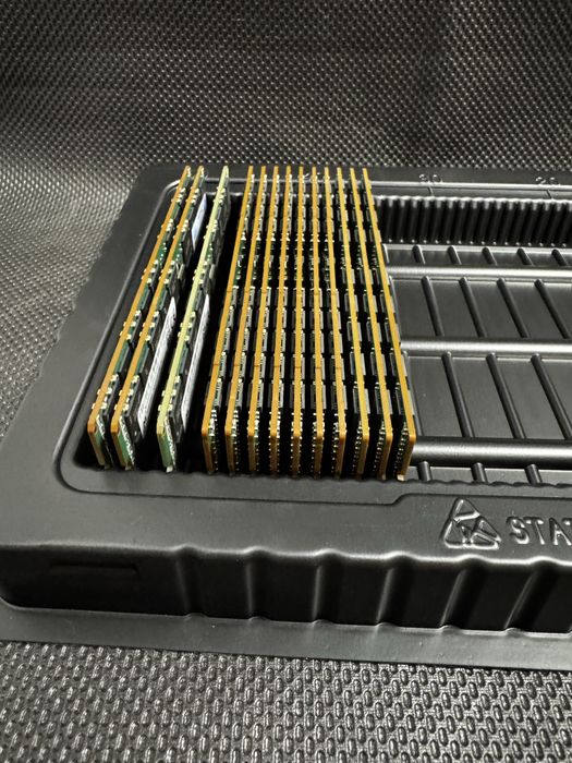 Memorii ram ecc 16gb ddr4 server workstation