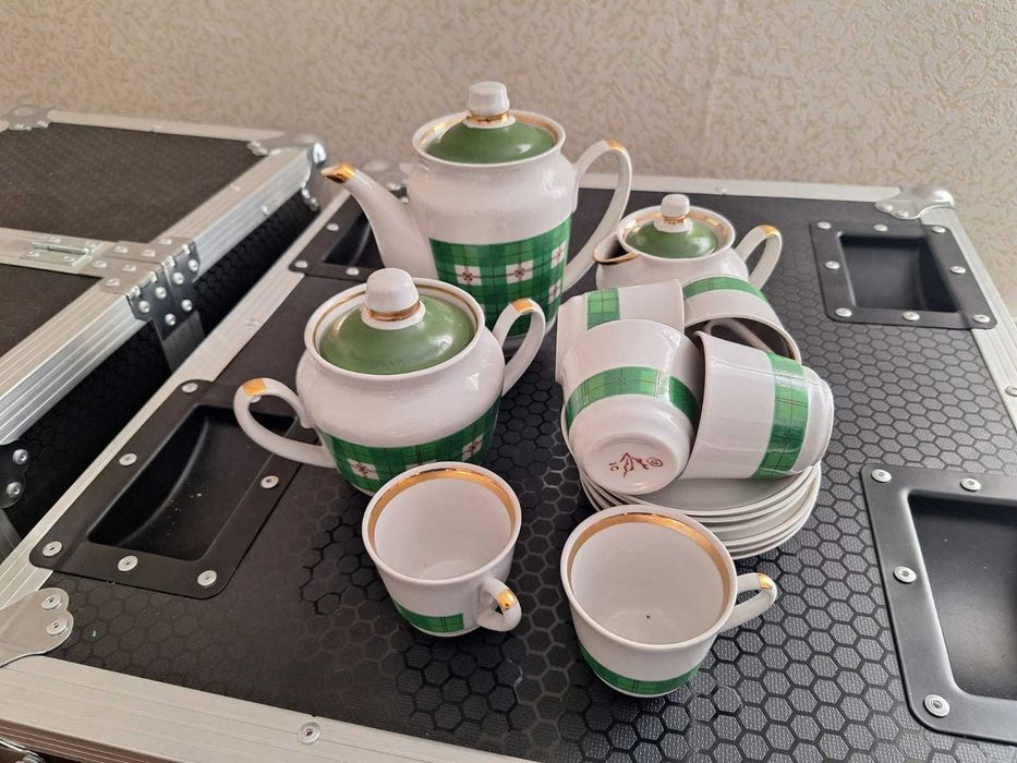 Сервизы советские.