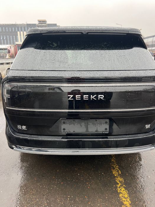 Срочно‼️Zeekr 9x 70 квт ультра 2025