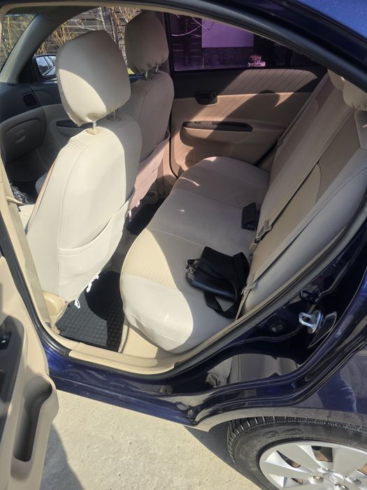 Hyundai Accent / 2009