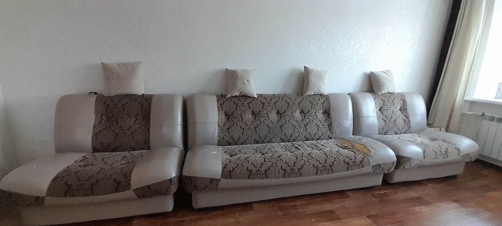 Продам мягкий уголок