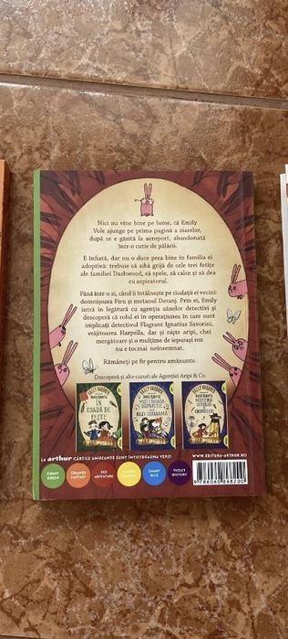 Carte pt copii - Operațiunea iepurașul - Sally Gardner