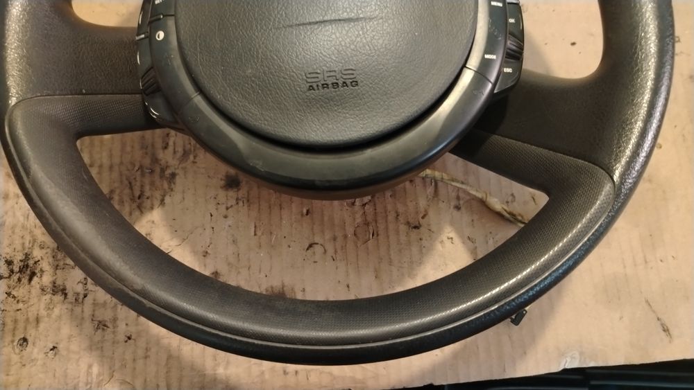 Волан Ситроен Ц4 / Citroen C4