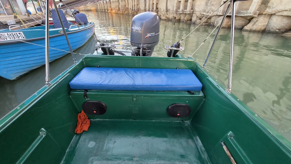 Forward 520 Yamaha 100hp
