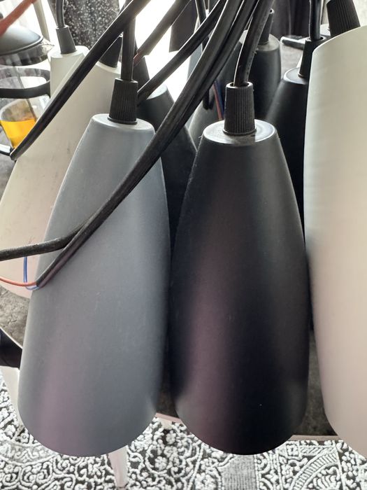 Продам люстры…….