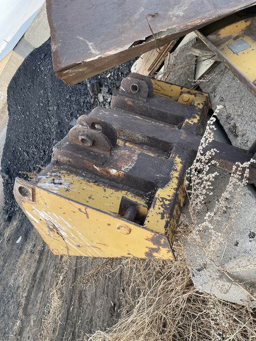 Отвал на МТЗ поворотный