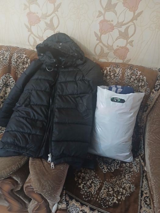 Отдам даром пальто куртка