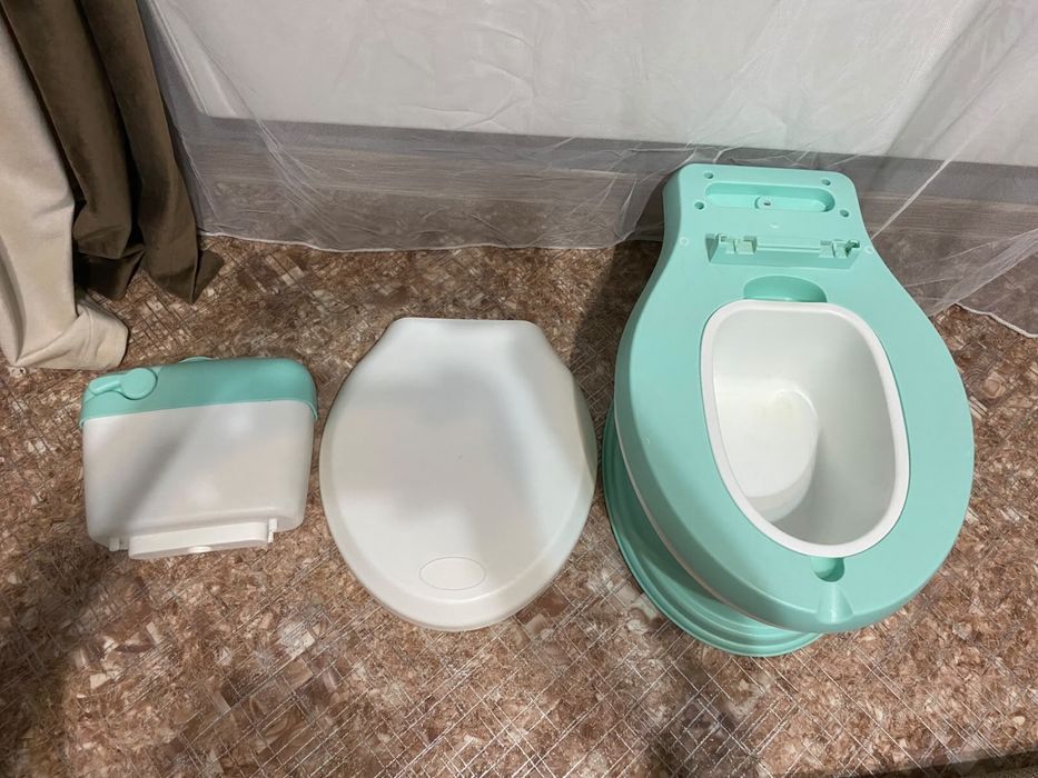 Продам детский унитаз