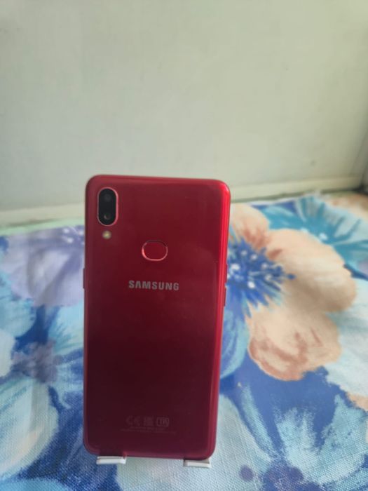 Продам Samsung galaxy a 10s