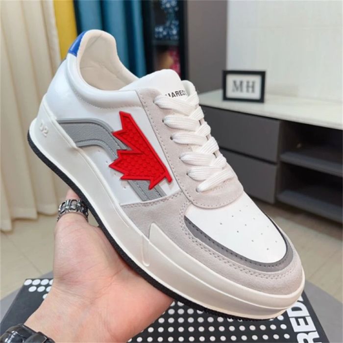 D2 Maple Leaf Sneaker