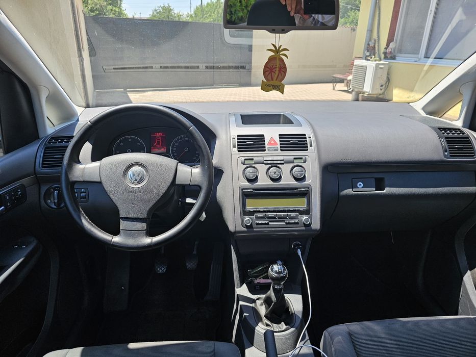 Volkswagen Touran 1.9 tdi Blue Motion