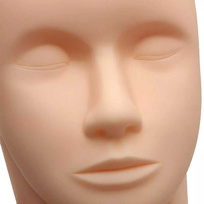 Гримьорска силиконова тренировачна глава