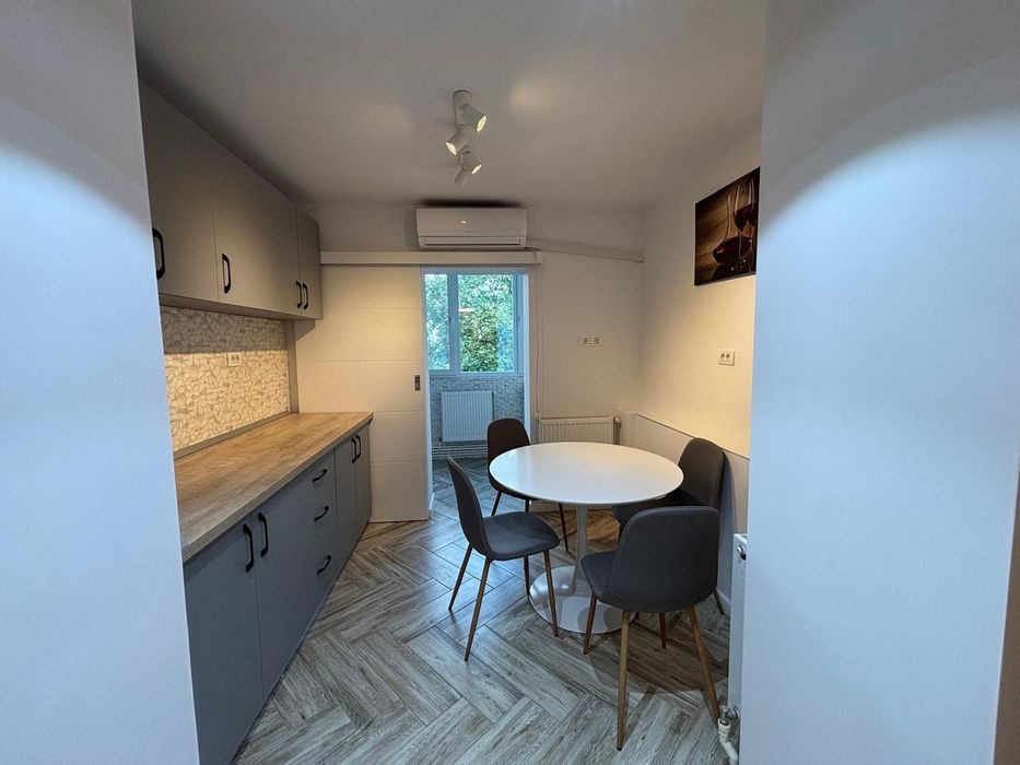 Închiriez apartament 2 camere, complet renovat