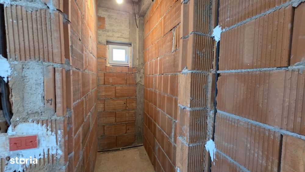 Duplex 5 camere | despartit prin garaj, 117 mp utili | teren 340 mp |
