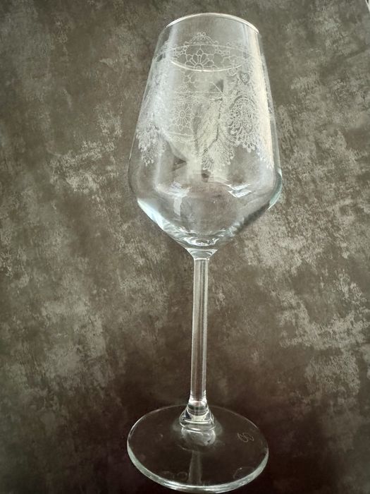 KARACA Комплект чаши за вино с инкрустации и сребриат кант