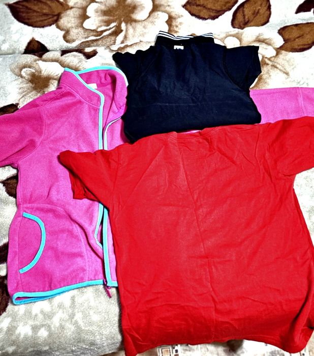 Отдам вещи на девочку за 5кг свеклы