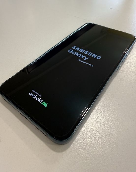 Samsung Galaxy S22 5G 128GB