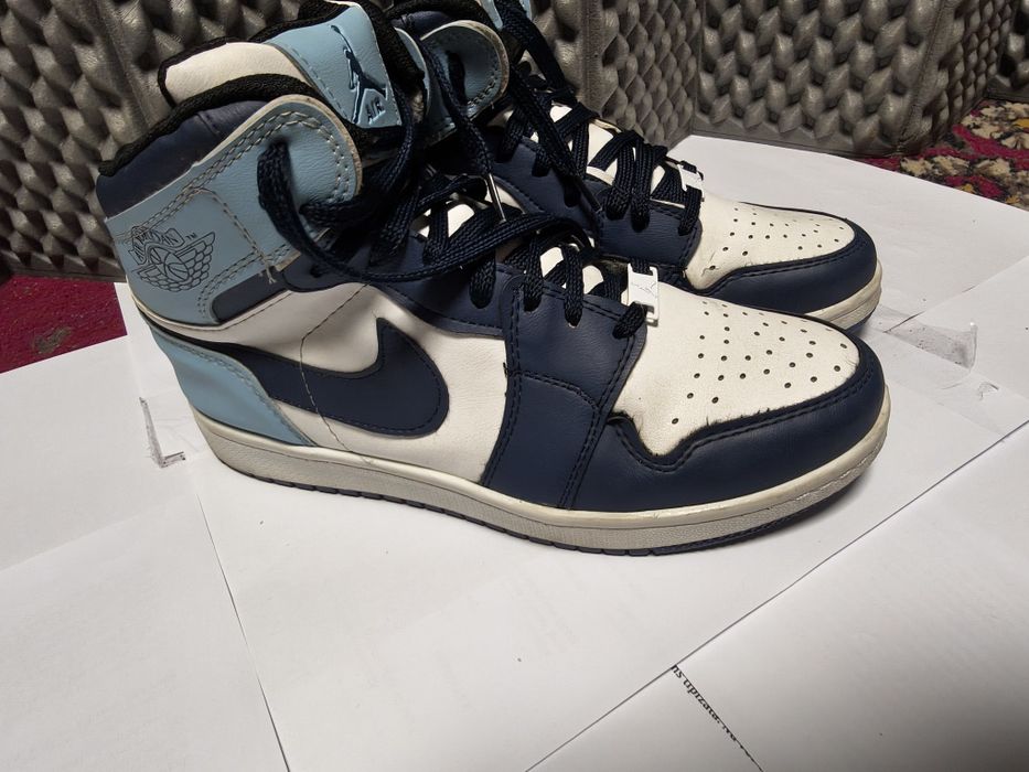Nike Air Jordan (Obsidian)