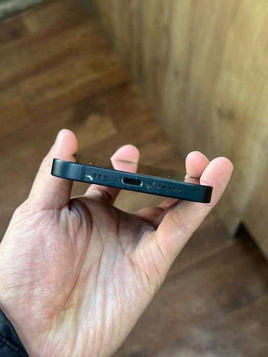iPhone 13 128GB памяти