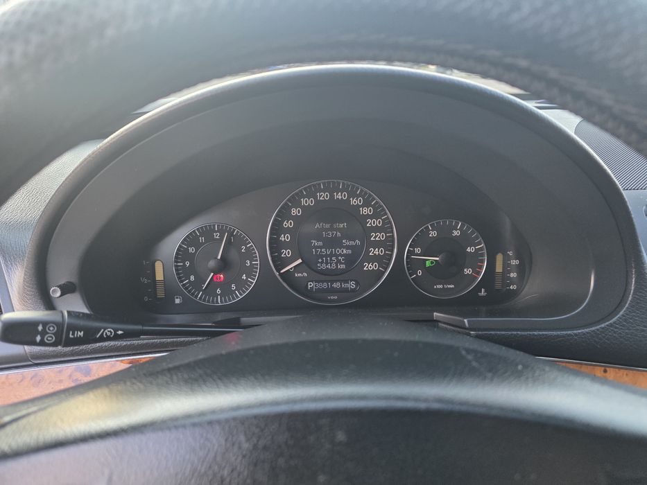 MERCEDES-BENZ E-Class 2005 — imagine 5