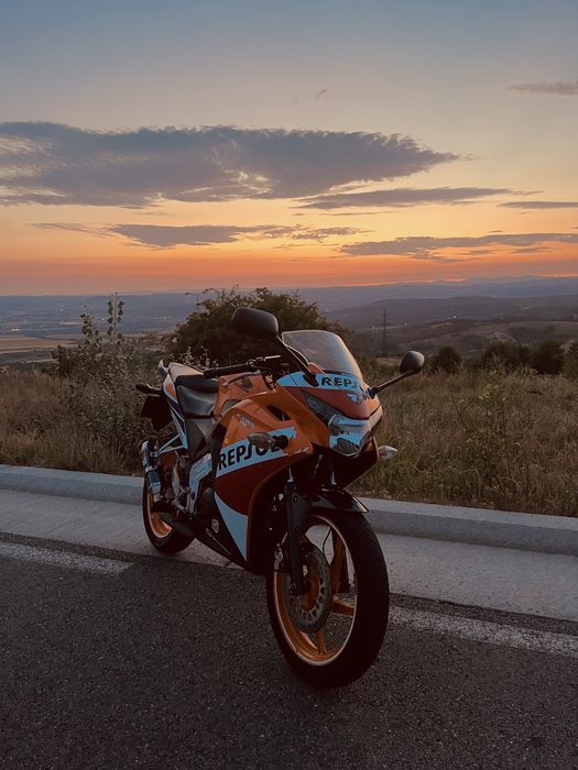 Honda cbr 125r 2016