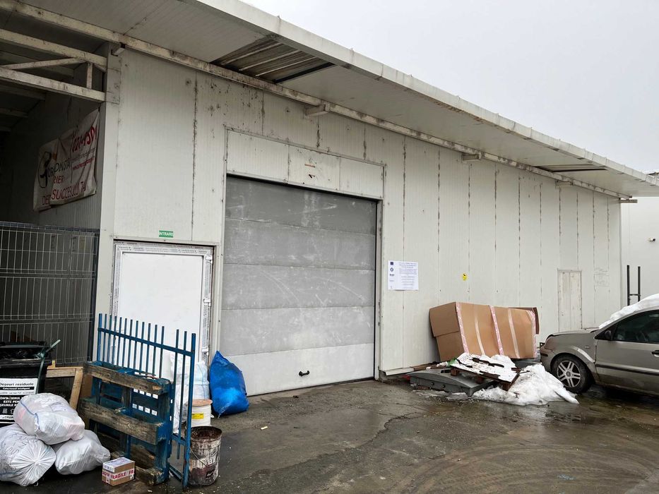 Inchiriez hala structura metalica in spate la vechiul MALL