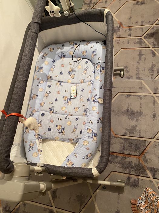 Почтый новый кроват