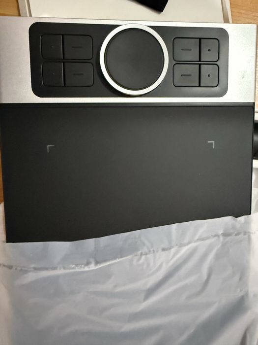 Deco pro Small tableta grafica