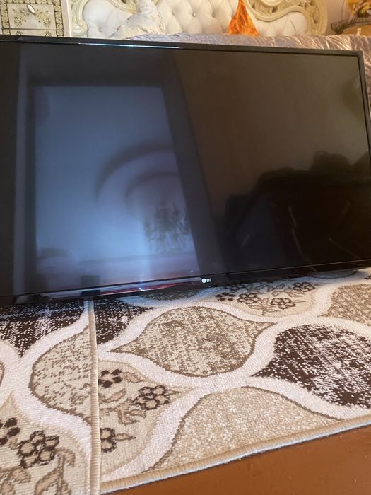 Продам телевизор