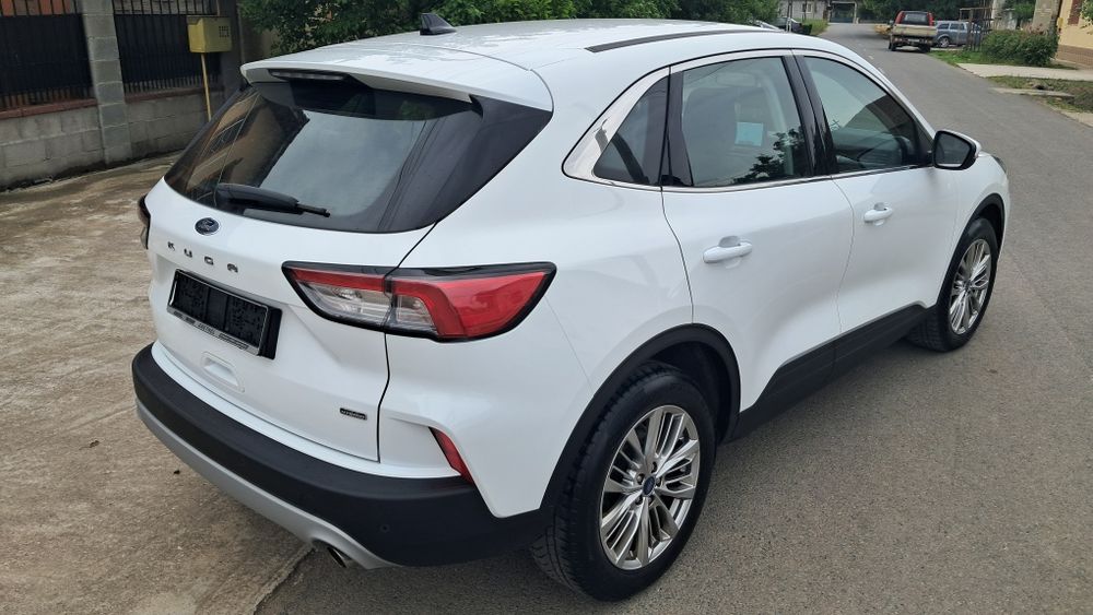Ford Kuga Plug-In Hybrid Titanium, 225 CP,  Tva deductibil Finantare- Rate/ Garanție, INMATRICULAT,  EURO 6 Garanție 12-36 luni Finanțare  rate fixe