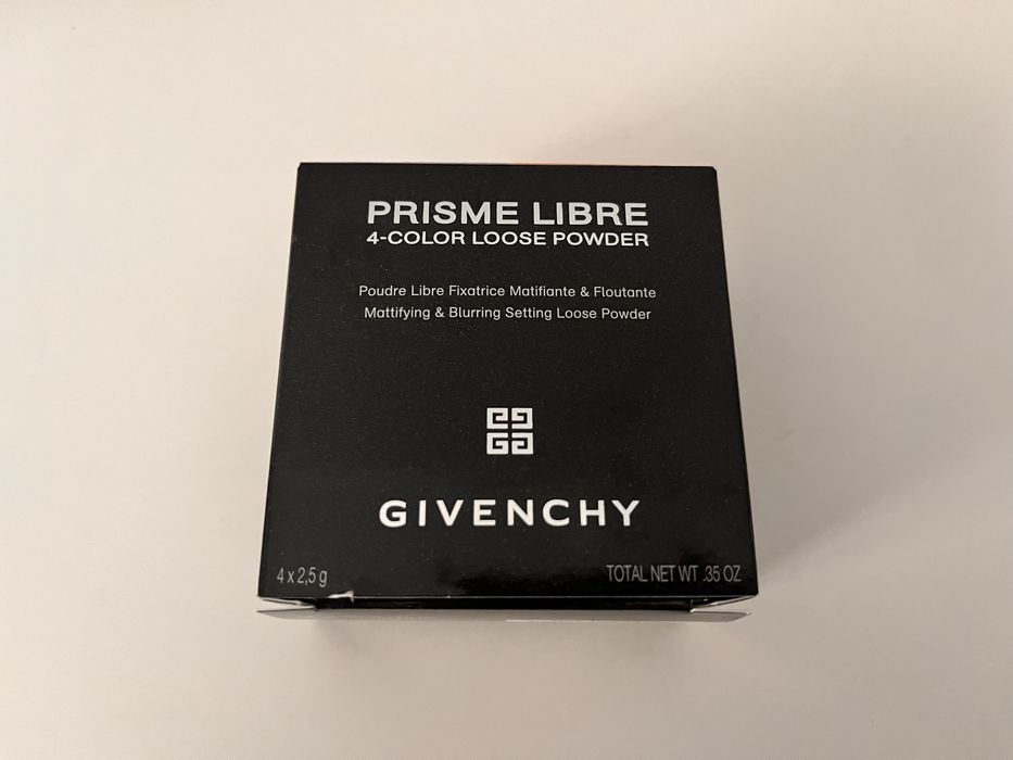 Запечатанная новая пудра от Givenchy