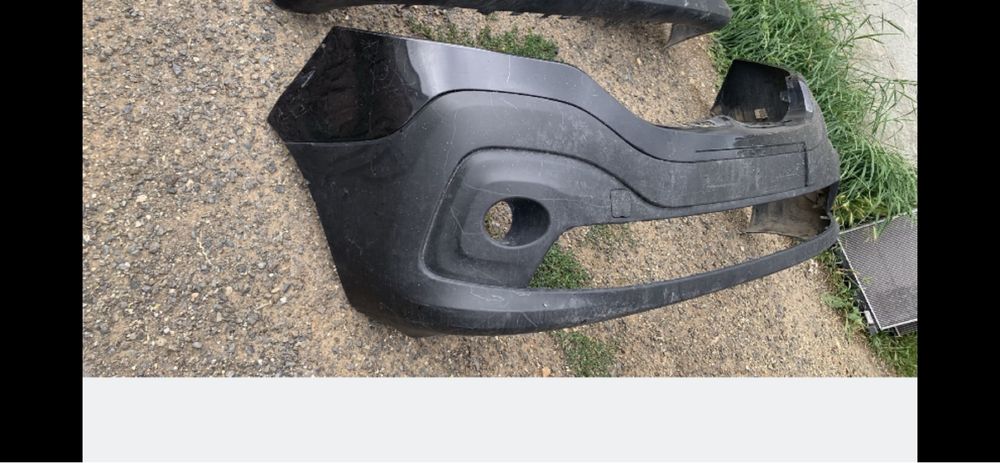 Bara fata Renault Trafic an 2014/2015/2016/2017/2018