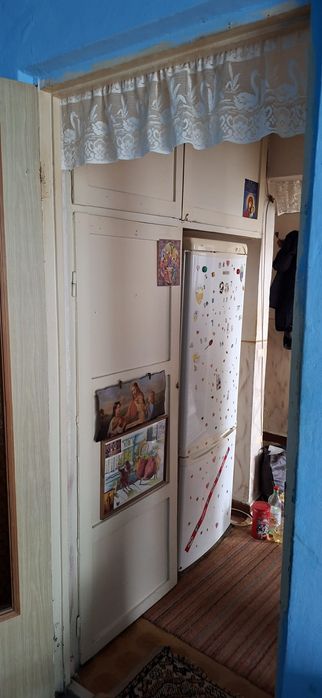 Proprietar vind apartament 2 camere,decomandat