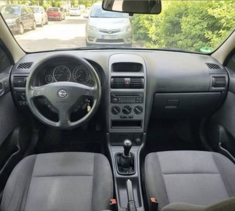 Vând Opel Astra G Sedan - 1.6 Benzină, 198.000 km, An 2004