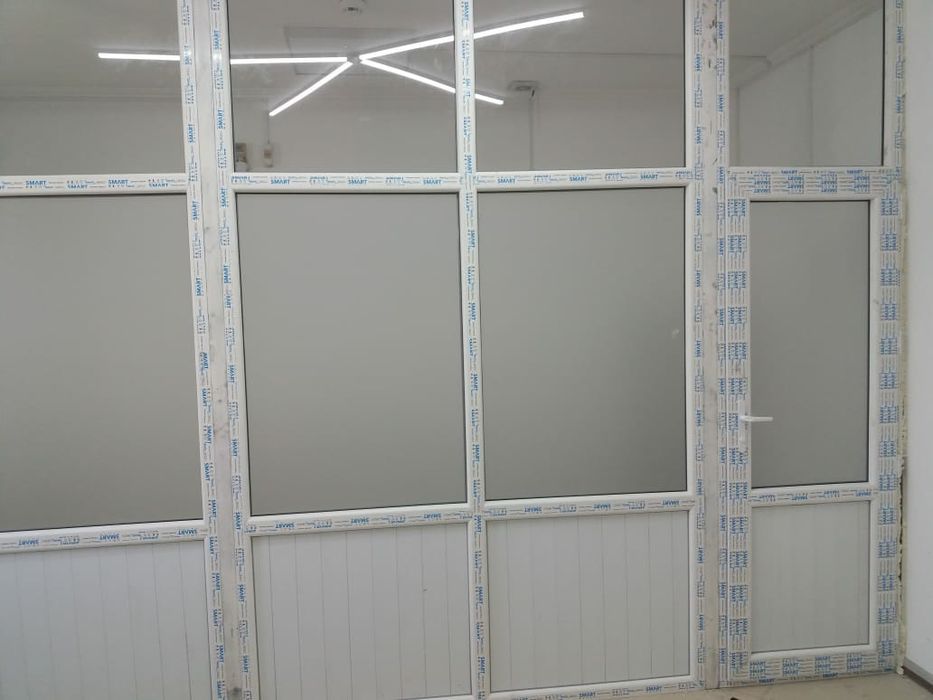 Пластиковые окна и двери витражи.