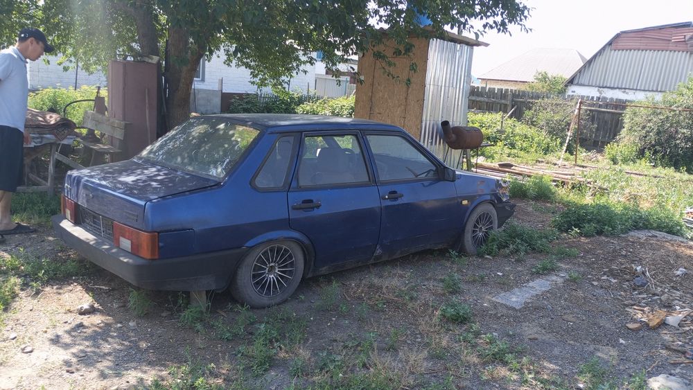 Продам машина ВАЗ 21099