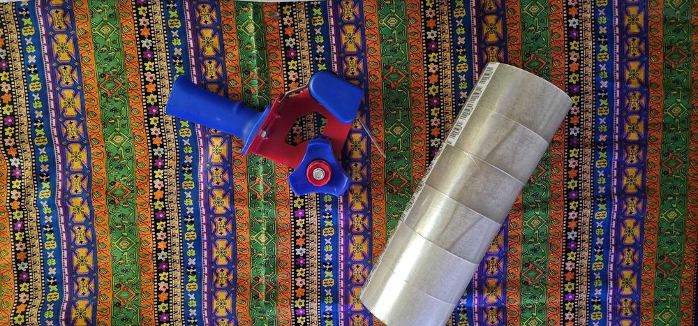 aparat de aplicat scotch + role scotch