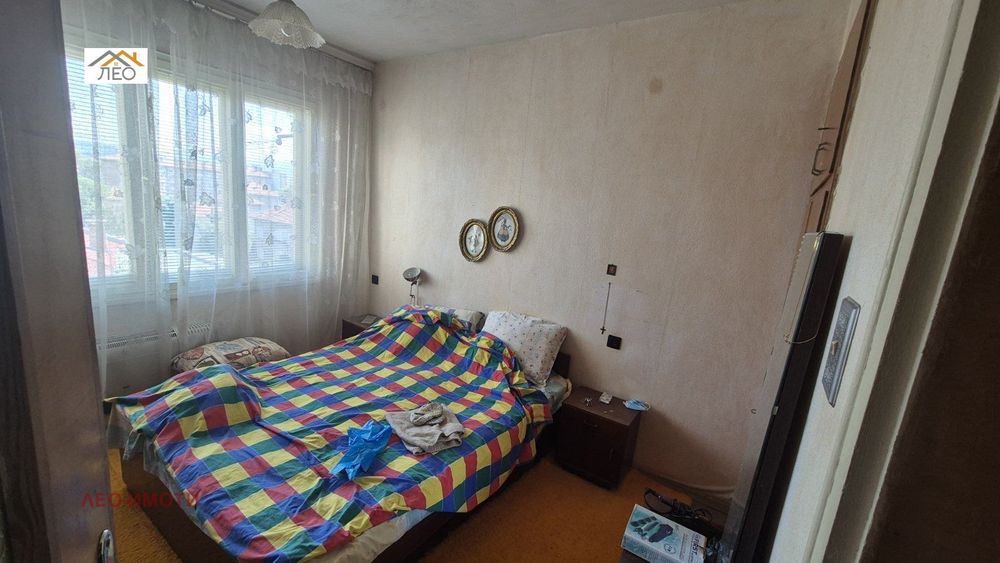 Продава се Четиристаен апартамент в Севлиево - 105 кв.м за 462 €/кв.м - Снимка #1