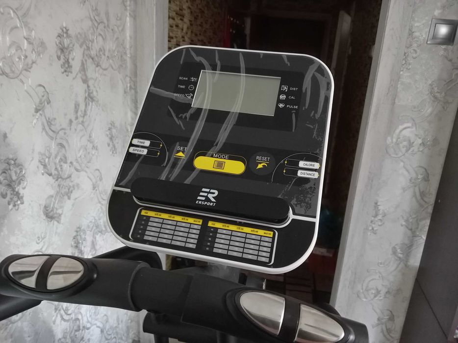 Элептический тренажер!