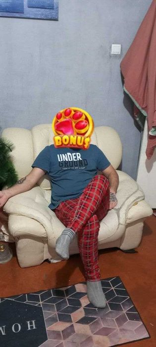 Продаётся мебель для офиса и квартиры  каркас прочный и целый