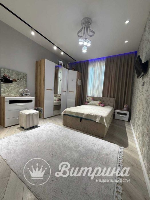 Продаётся 6 комнатный коттедж, 3.5 сотки, Хумаюн.