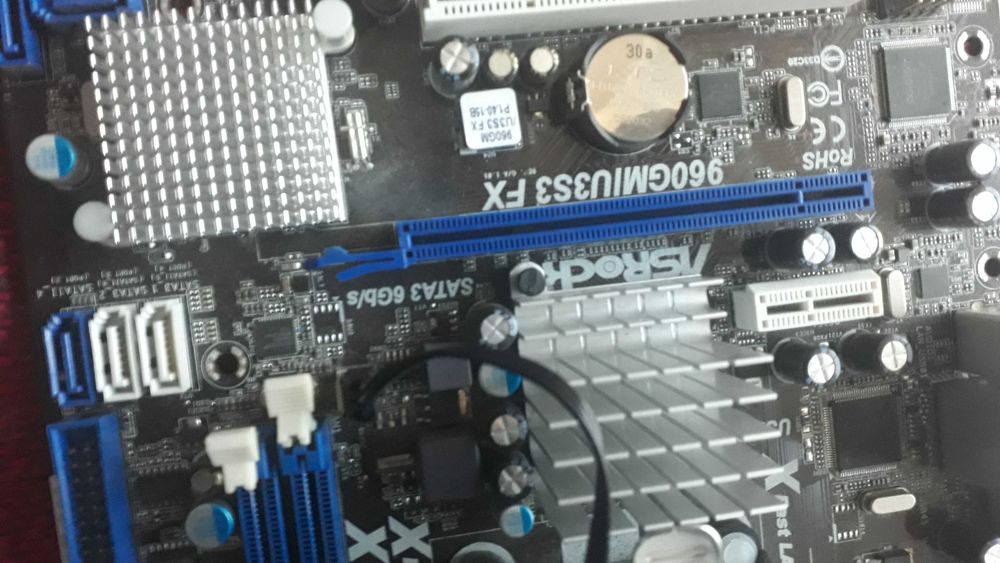 Дъно Gigabyte с процесор AMD FX6300 AM3+