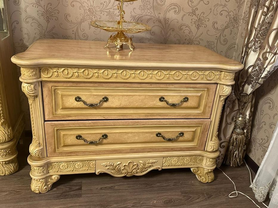 Продам тумбу в отличном состоянии