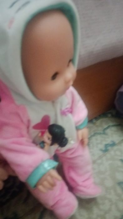 кукла почти новая